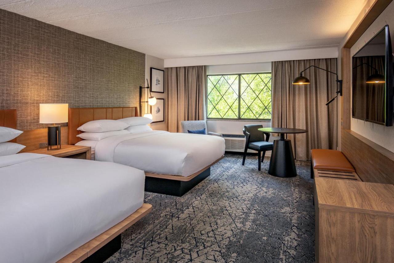 Sheraton Nashua Exterior photo