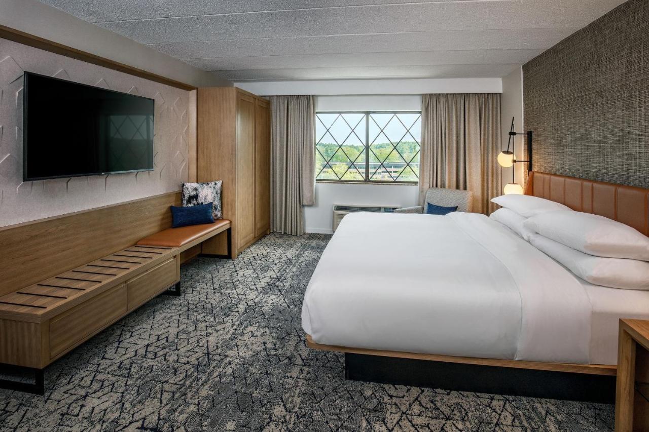 Sheraton Nashua Exterior photo